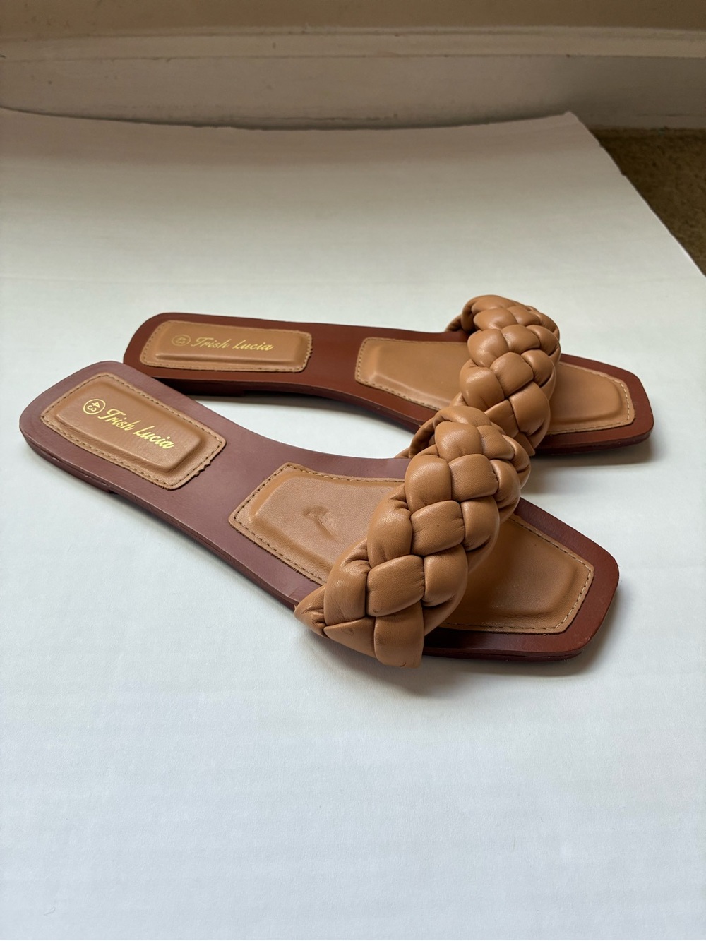 Women’s TRISH LUCIA Sandals 43